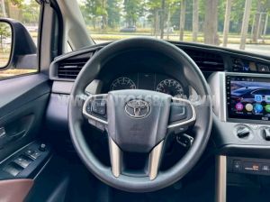 Xe Toyota Innova 2.0E 2018