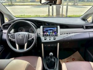 Xe Toyota Innova 2.0E 2018