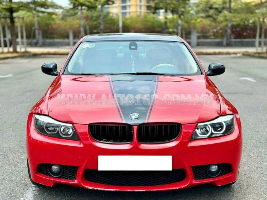 BMW 3 Series 320i 2010