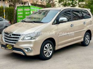 Xe Toyota Innova 2.0E 2016