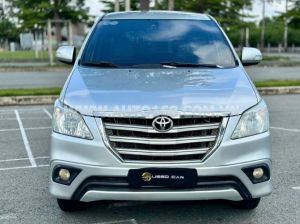 Xe Toyota Innova 2.0G 2015