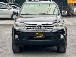 Xe Toyota Fortuner 2.7V 4x4 AT 2010