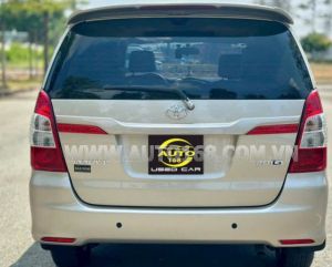 Xe Toyota Innova 2.0G 2014