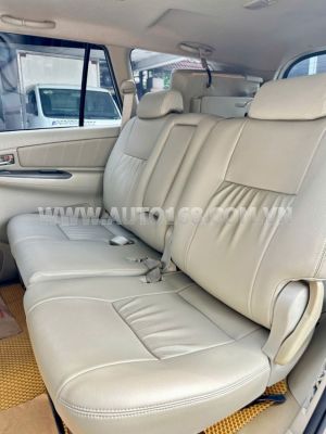 Xe Toyota Innova 2.0G 2014