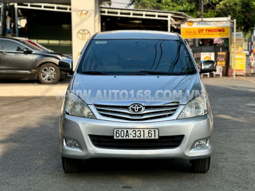 Toyota Innova G 2009