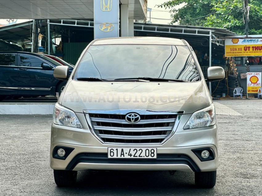Toyota Innova 2.0G 2014