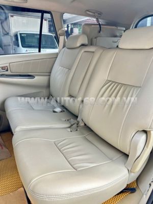 Xe Toyota Innova 2.0G 2014
