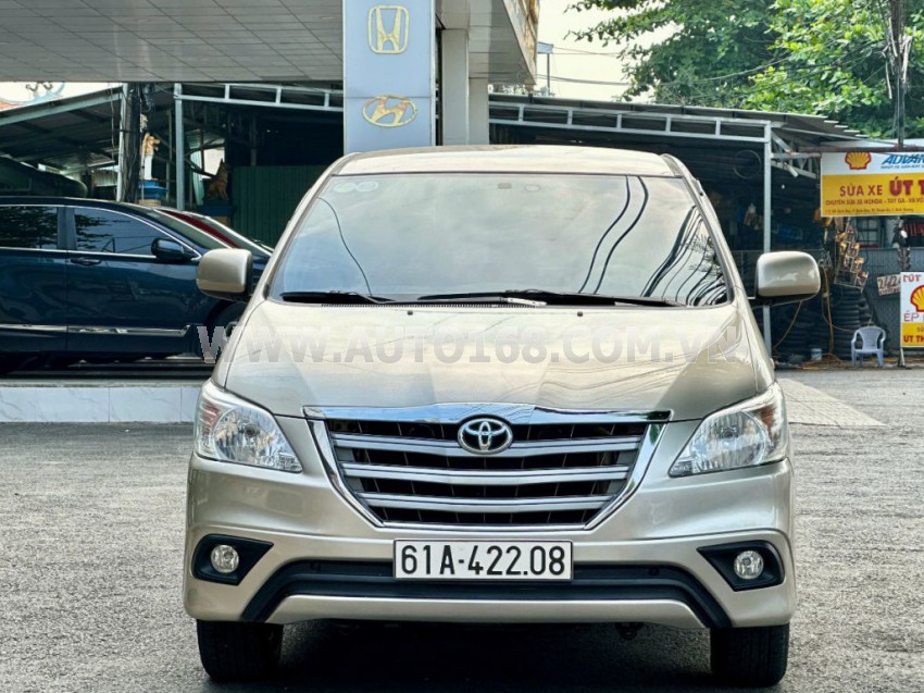 Toyota Innova 2.0G