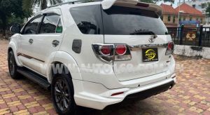 Xe Toyota Fortuner TRD Sportivo 4x2 AT 2016