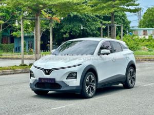 Xe VinFast VF6 Plus 2024