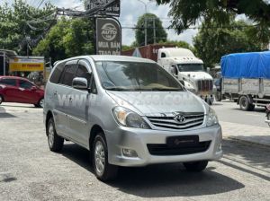 Xe Toyota Innova G 2009