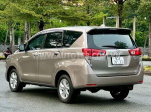 Xe Toyota Innova 2.0E 2016