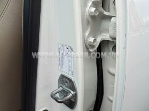 Xe Toyota Fortuner TRD Sportivo 4x2 AT 2016